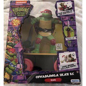 Teenage Mutant Ninja Turtles Cowabunga Skate 12.6” RC Raph with Remote Control